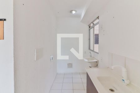Apartamento para alugar com 38m², 2 quartos e sem vagaCozinha e Área de Serviço