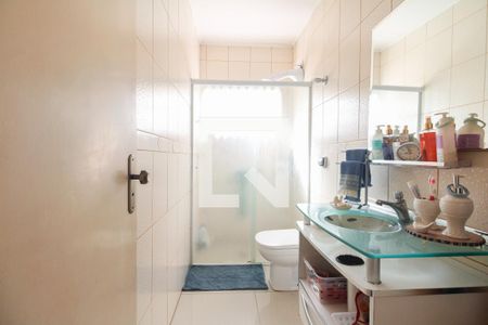 Casa à venda com 200m², 3 quartos e 5 vagasBanheiro Social 