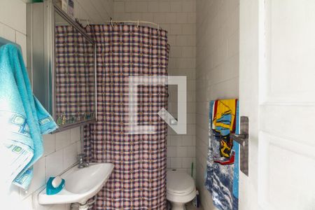 Casa à venda com 200m², 3 quartos e 5 vagasBanheiro Externo 