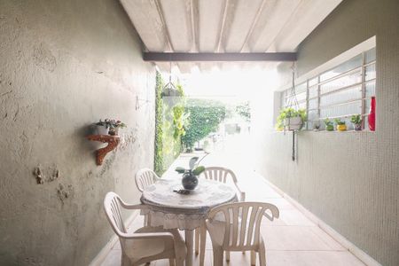 Casa à venda com 200m², 3 quartos e 5 vagasGaragem 