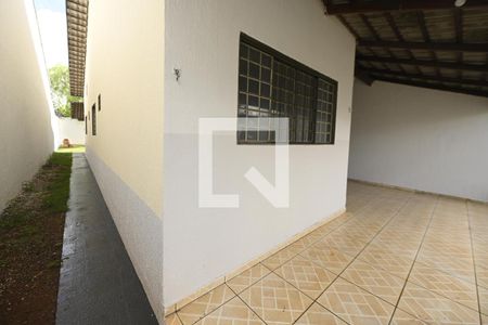 Varanda de casa para alugar com 3 quartos, 102m² em Cidade Vera Cruz, Aparecida de Goiânia