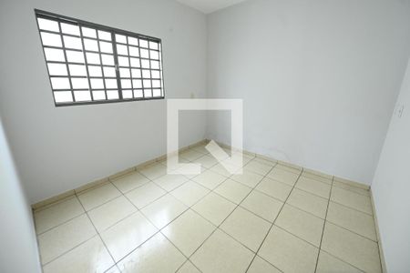 Quarto de casa para alugar com 3 quartos, 102m² em Cidade Vera Cruz, Aparecida de Goiânia