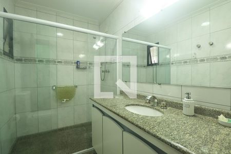 Apartamento à venda com 170m², 3 quartos e 3 vagasBanheiro Social