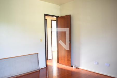 Quarto 1 de casa para alugar com 3 quartos, 102m² em Santa Cândida, Curitiba