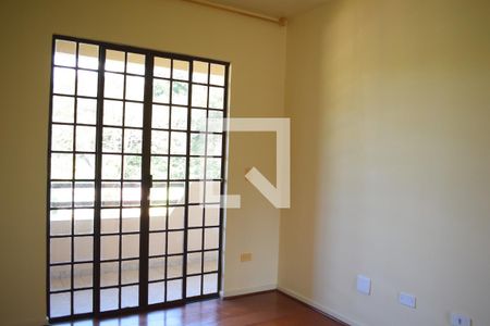 Quarto 2 de casa para alugar com 3 quartos, 102m² em Santa Cândida, Curitiba