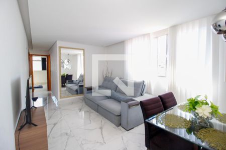 Sala de apartamento à venda com 4 quartos, 73m² em Sagrada Família, Belo Horizonte