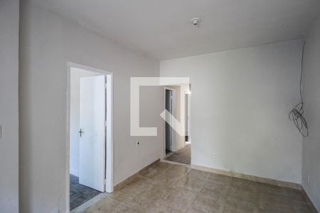 Sala de casa para alugar com 3 quartos, 84m² em Chatuba, Mesquita