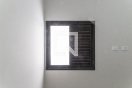 Quarto 1 de apartamento para alugar com 2 quartos, 40m² em Vila Granada, São Paulo