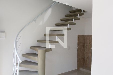 Sala/Cozinha de casa de condomínio para alugar com 1 quarto, 25m² em Vila Moreira, São Paulo
