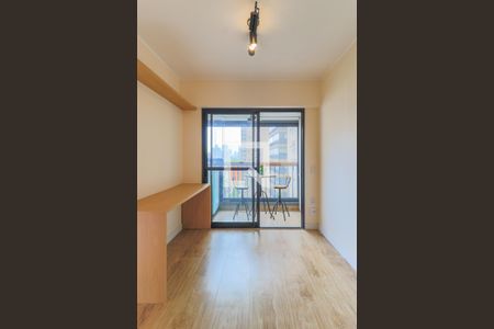 Sala de apartamento para alugar com 1 quarto, 30m² em Brooklin, São Paulo