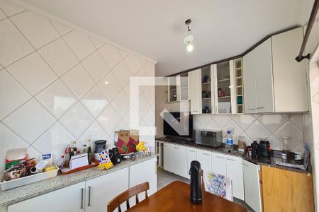 Casa à venda com 417m², 4 quartos e 5 vagasCozinha