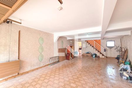 Casa à venda com 417m², 4 quartos e 5 vagasGaragem