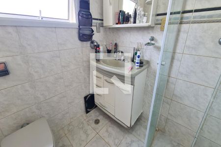 Casa à venda com 417m², 4 quartos e 5 vagasBanheiro 1