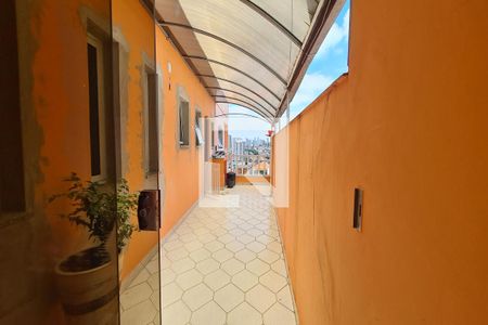 Casa à venda com 417m², 4 quartos e 5 vagasCorredor entrada