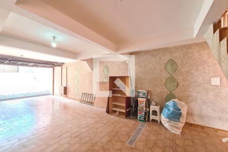 Casa à venda com 417m², 4 quartos e 5 vagasGaragem