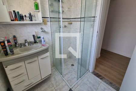 Casa à venda com 417m², 4 quartos e 5 vagasBanheiro 1