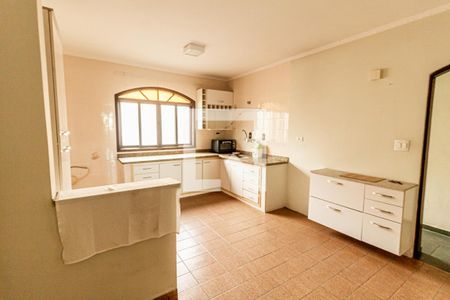 Casa à venda com 200m², 3 quartos e 3 vagasCozinha