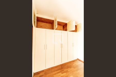 Casa à venda com 200m², 3 quartos e 3 vagasQuarto 3