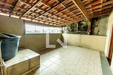Casa à venda com 200m², 3 quartos e 3 vagasTerraço