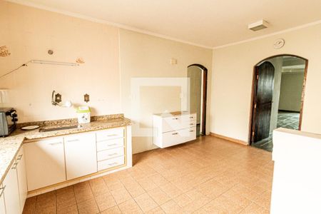 Casa à venda com 200m², 3 quartos e 3 vagasCozinha