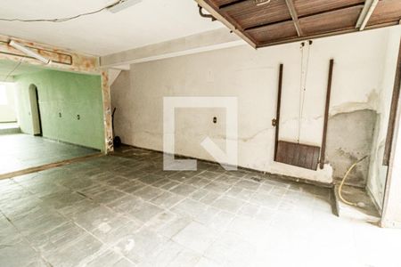 Casa à venda com 200m², 3 quartos e 3 vagasGaragem