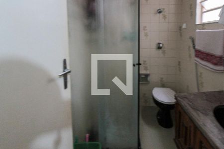 Casa à venda com 300m², 8 quartos e 4 vagasBanheiro 02 casa 04