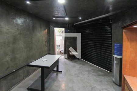 Casa à venda com 300m², 8 quartos e 4 vagasGaragem