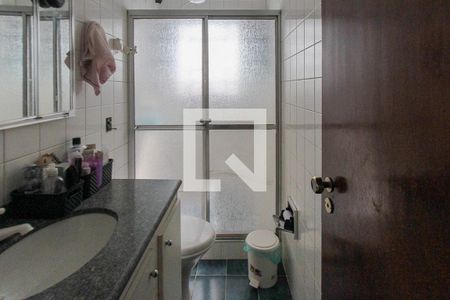 Casa à venda com 300m², 8 quartos e 4 vagasBanheiro casa 03