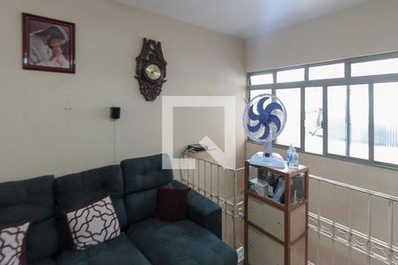 Casa à venda com 300m², 8 quartos e 4 vagasSala