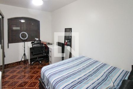 Casa à venda com 300m², 8 quartos e 4 vagasQuarto casa 03