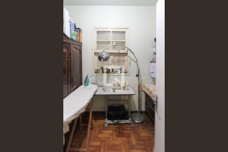 Casa à venda com 300m², 8 quartos e 4 vagasQuarto 02 casas 02