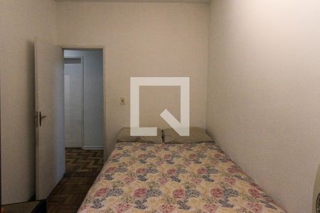 Casa à venda com 300m², 8 quartos e 4 vagasQuarto casa 02