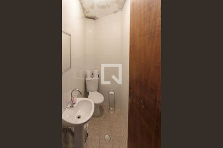 Casa à venda com 300m², 8 quartos e 4 vagasBanheiro casas 02