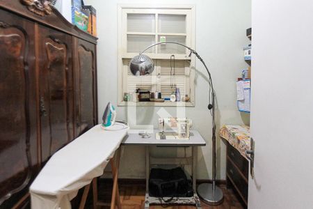 Casa à venda com 300m², 8 quartos e 4 vagasQuarto 02 casas 02