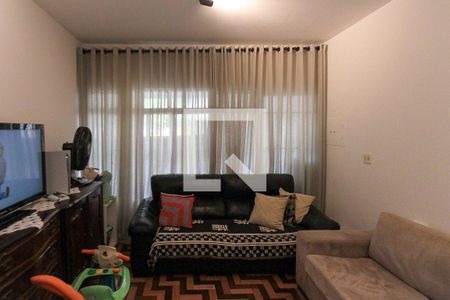 Casa à venda com 300m², 8 quartos e 4 vagasSala cassa 02