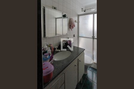 Casa à venda com 300m², 8 quartos e 4 vagasBanheiro casa 03