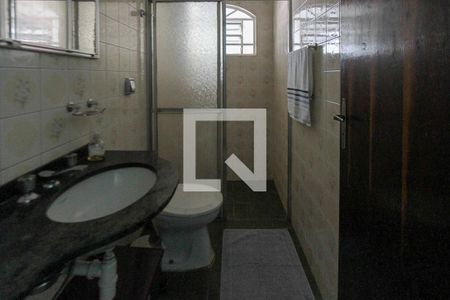 Casa à venda com 300m², 8 quartos e 4 vagasBanheiro