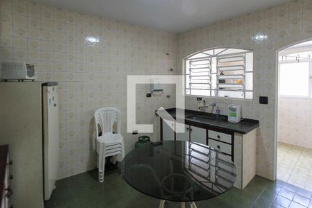 Casa à venda com 300m², 8 quartos e 4 vagasCozinha