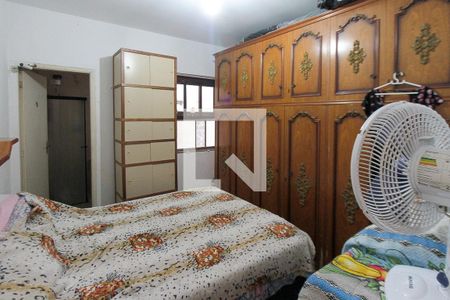 Casa à venda com 300m², 8 quartos e 4 vagasQuarto 02 casa 04