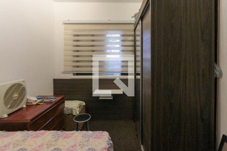 Casa à venda com 300m², 8 quartos e 4 vagasQuarto casa 02