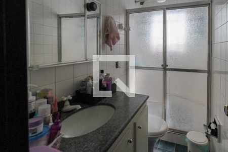Casa à venda com 300m², 8 quartos e 4 vagasBanheiro casa 03