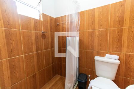 Banheiro  de kitnet/studio à venda com 1 quarto, 46m² em Piratininga, Niterói