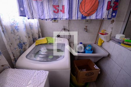 Apartamento à venda com 57m², 3 quartos e 1 vagaÁrea de Serviço 