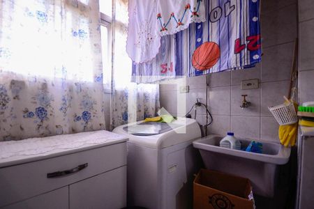 Apartamento à venda com 57m², 3 quartos e 1 vagaÁrea de Serviço 