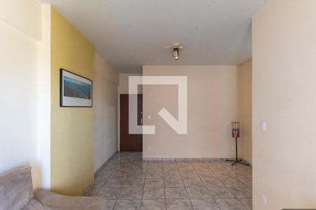 Sala de apartamento para alugar com 1 quarto, 57m² em Centro, Campinas