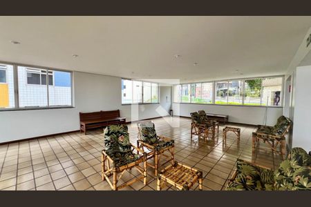 Apartamento à venda com 160m², 4 quartos e 3 vagas Apartamento à venda com 160m², 4 quartos e 3 vagasHall de entrada