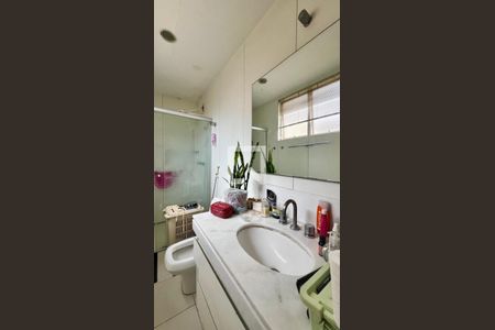 Apartamento à venda com 160m², 4 quartos e 3 vagas Apartamento à venda com 160m², 4 quartos e 3 vagasbanheiro