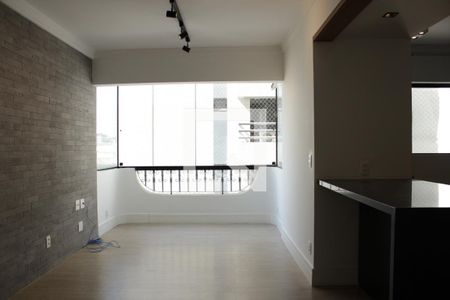 Sala de apartamento para alugar com 2 quartos, 70m² em Vila Madalena, São Paulo