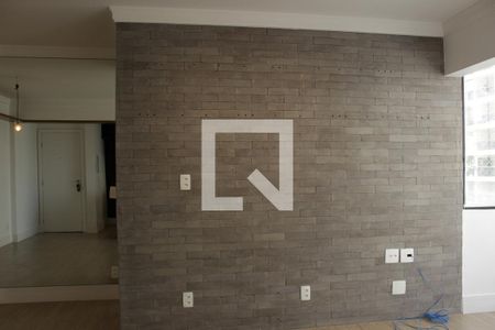 Sala de apartamento para alugar com 2 quartos, 70m² em Vila Madalena, São Paulo