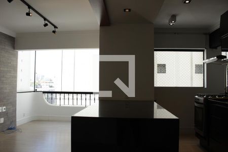 Sala  de apartamento para alugar com 2 quartos, 70m² em Vila Madalena, São Paulo